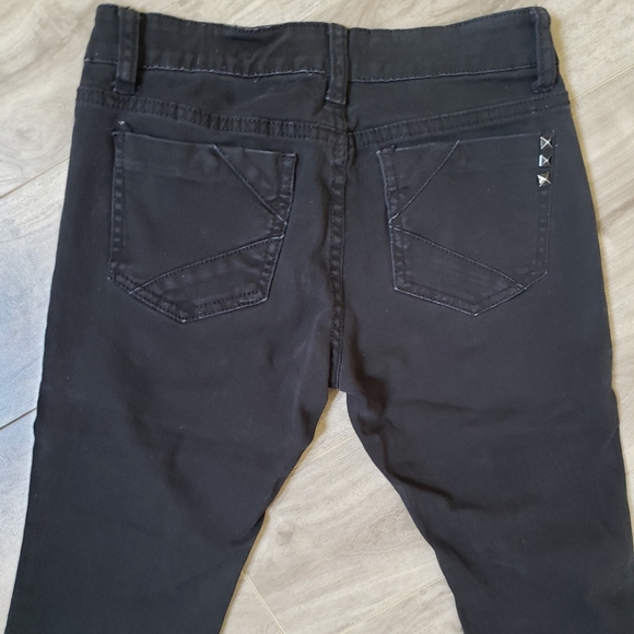 'The Kim' Black Jean - Picture 5 of 8